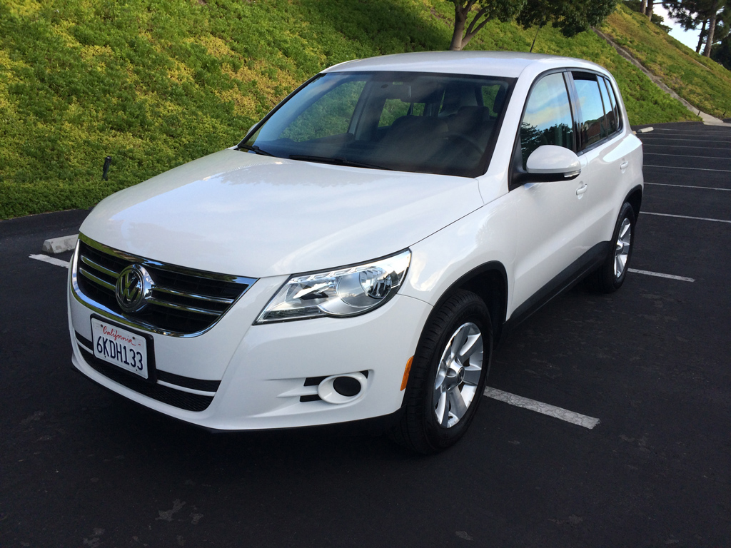 2009 VW Tiguan - SOLD 2009 VW Tiguan - SOLD