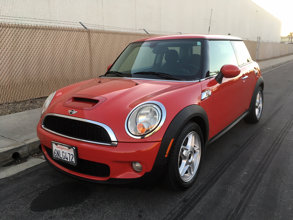 2010 Mini Cooper S 2010 Mini Cooper S