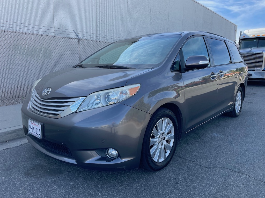 2013 Toyota Sienna-SOLD 2013 Toyota Sienna-SOLD