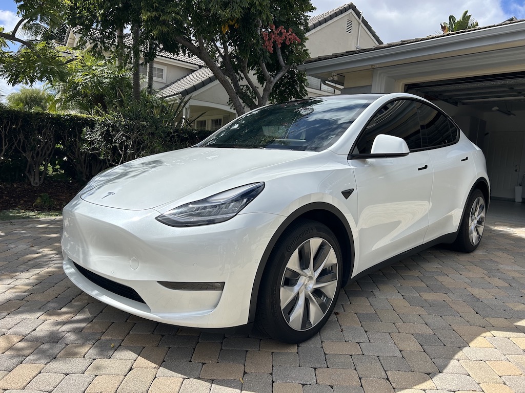 2022 Tesla Model Y 2022 Tesla Model Y